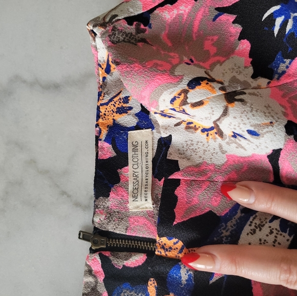 High waisted Floral shorts - Picture 3 of 4